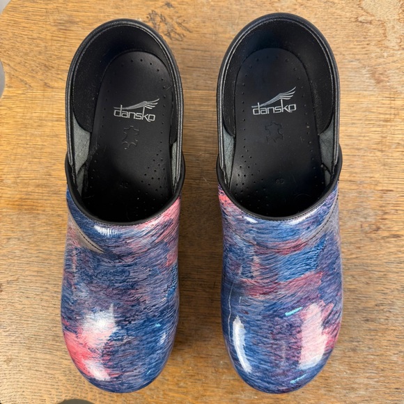 Dansko Professional Clogs Size 40 “Cotton Candy Patent” color, leather, medical - Picture 2 of 10